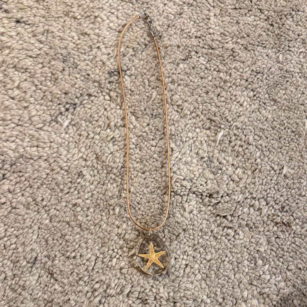 Starfish Pendant Necklace